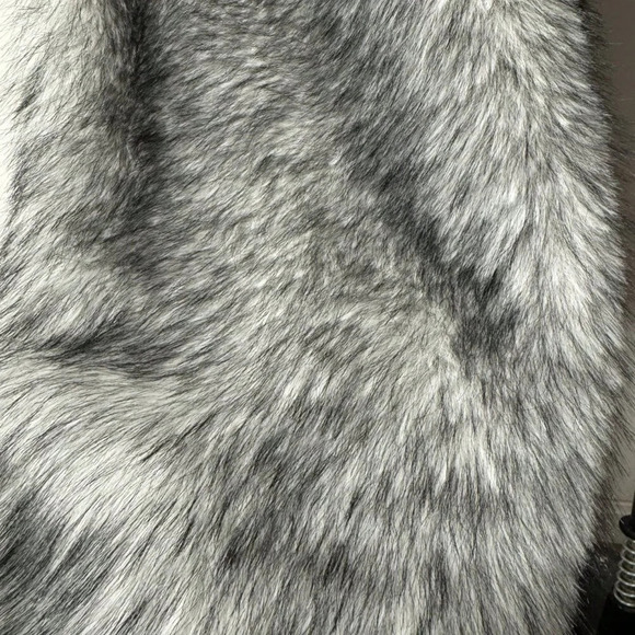 Grey Women's Plus Size Fluffy Long Coat - Picture 6 of 6